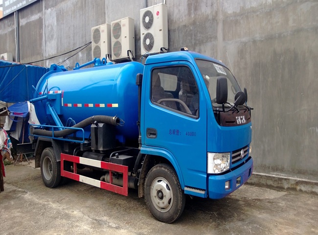 R&uacute;t hầm cầu quận 7 H&ograve;a Ph&aacute;t thực hiện quy t&igrave;nh như thế n&agrave;o