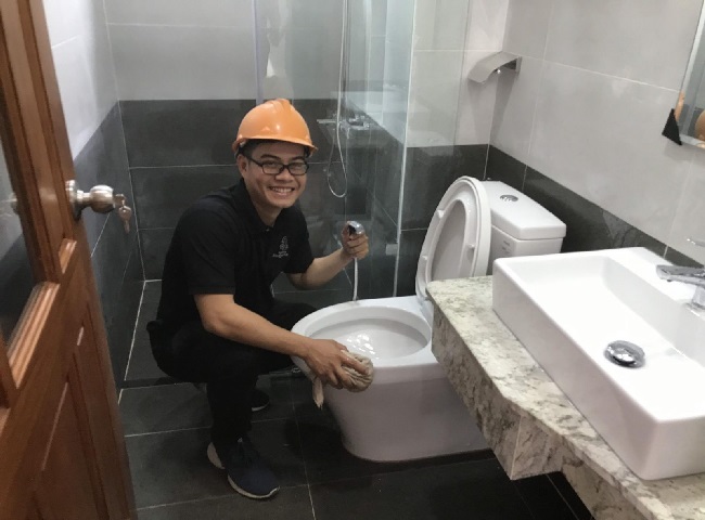 Dịch vụ th&ocirc;ng bồn cầu nghẹt quận Ph&uacute; Nhuận uy t&iacute;n