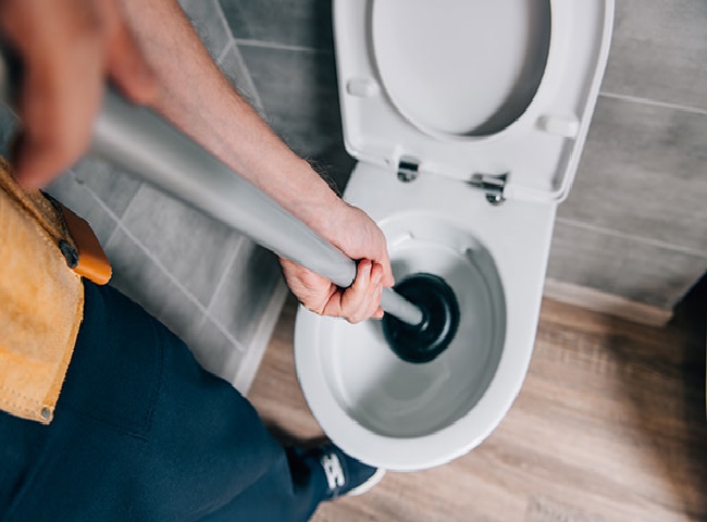 Th&ocirc;ng bồn cầu quận 3 thi c&ocirc;ng nhanh ch&oacute;ng v&agrave; gọn g&agrave;ng sạch sẽ