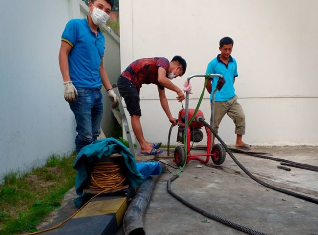 Top 5 c&ocirc;ng ty th&ocirc;ng cống nghẹt quận 8