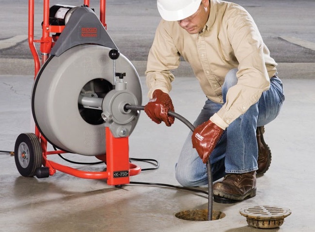 Th&ocirc;ng tắc cống nghẹt huyện B&igrave;nh Ch&aacute;nh