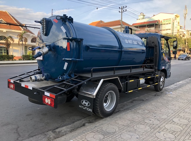Dịch vụ r&uacute;t hầm cầu quận 2 c&oacute; gi&aacute; rẻ, chất lượng tuyệt vời