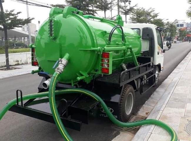 R&uacute;t hầm cầu quận 2 Tiến Minh c&oacute; phương tiện hiện đại, đủ k&iacute;ch cỡ